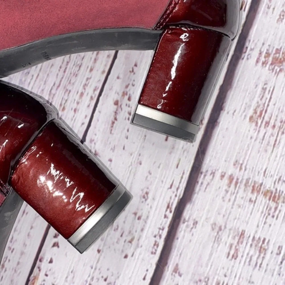 Sabrina’s burgundy pumps made in Spain size 38 - Picture 7 of 9